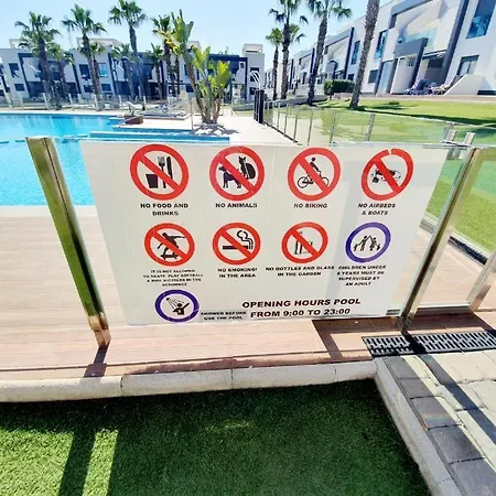 Oasis Viviane * Alicante