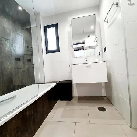 Oasis Viviane * Alicante